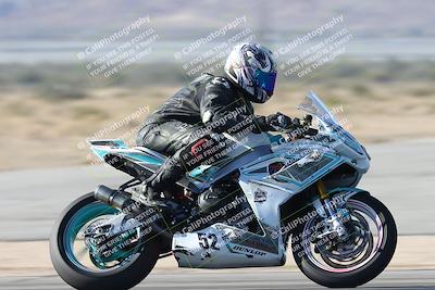 media/Dec-05-2025-CVMA Friday Practice (Fri) [[303bad9a84]]/4-Racer 4-Trackday 1/Session 2 (Turn 14)/